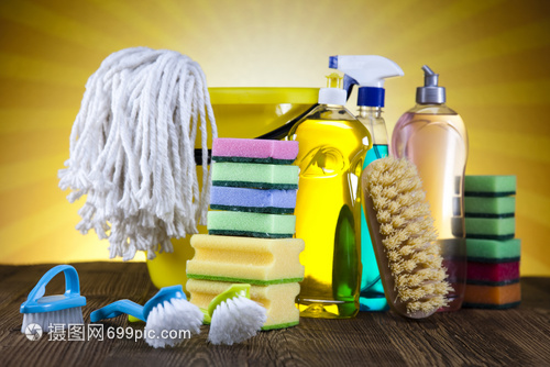 清潔用品 日落時分，讓家務勞動成為多彩生活的序曲