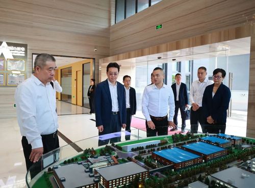 區(qū)領(lǐng)導調(diào)研市工業(yè)綜合開發(fā)區(qū)部分企業(yè)